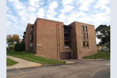 9002 W Lisbon Ave #208, Milwaukee, WI 53222 - Photo 4