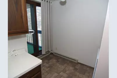 9002 W Lisbon Ave #208, Milwaukee, WI 53222 - Photo 16