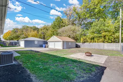 2002  84th St, Kenosha, WI 53143 - Photo 30