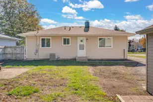 2002 84th St, Kenosha, WI 53143 - Photo 34