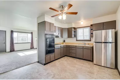 2002  84th St, Kenosha, WI 53143 - Photo 4