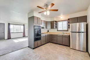 2002 84th St, Kenosha, WI 53143 - Photo 4