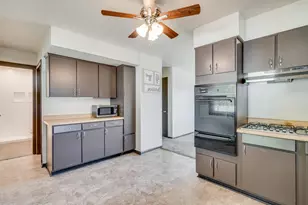 2002 84th St, Kenosha, WI 53143 - Photo 6