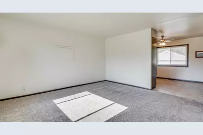 2002  84th St, Kenosha, WI 53143 - Photo 14