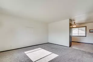 2002 84th St, Kenosha, WI 53143 - Photo 14