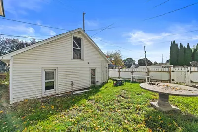 1504 S 71st St, West Allis, WI 53214 - Photo 44