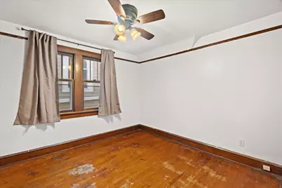 1504 S 71st St, West Allis, WI 53214 - Photo 32