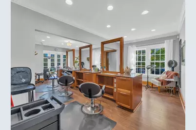 2932  Northwestern Ave, Racine, WI 53404 - Photo 8