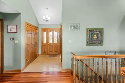 W243N7650  Hilltop Ct, Lisbon, WI 53089 - Photo 6