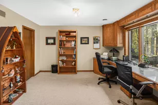 W243N7650 Hilltop Ct, Lisbon, WI 53089 - Photo 28