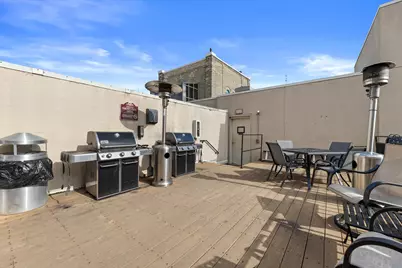 270 E Highland Ave #715, Milwaukee, WI 53202 - Photo 24