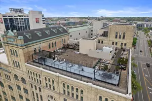 270 E Highland Ave, Milwaukee, WI 53202 - Photo 34