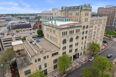 270 E Highland Ave #715, Milwaukee, WI 53202 - Photo 50