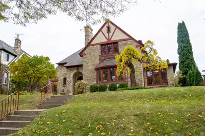 6110  Washington Cir, Wauwatosa, WI 53213 - Photo 36