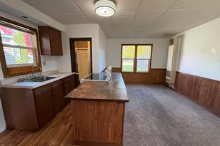 1519 E Harriet St, Appleton, WI 54915 - Photo 10