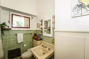 2674 N Holton St, Milwaukee, WI 53212 - Photo 12