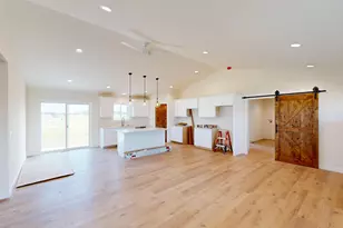 152 Sunflower St, Westby, WI 54667 - Photo 38