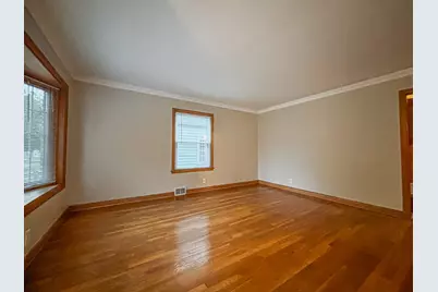 3723 S 18th St #3725, Milwaukee, WI 53221 - Photo 6