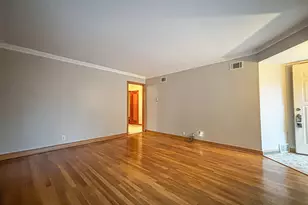 3723 S 18th St, Milwaukee, WI 53221 - Photo 8