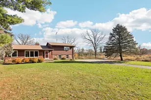 W398N8740 Amber Ln, Oconomowoc, WI 53036 - Photo 12