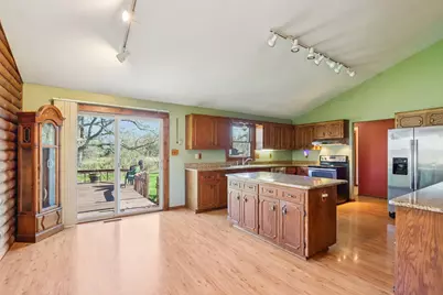 W398N8740  Amber Ln, Oconomowoc, WI 53036 - Photo 24