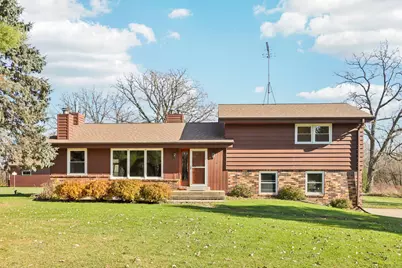 W398N8740  Amber Ln, Oconomowoc, WI 53036 - Photo 10