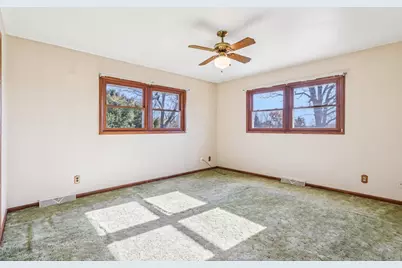 W398N8740  Amber Ln, Oconomowoc, WI 53036 - Photo 36
