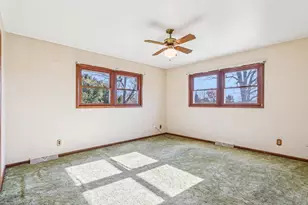 W398N8740 Amber Ln, Oconomowoc, WI 53036 - Photo 36