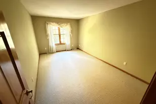 2340 Robbie Ct, Brookfield, WI 53005 - Photo 18