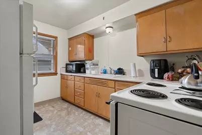 340  Frame Ave, Waukesha, WI 53186 - Photo 10