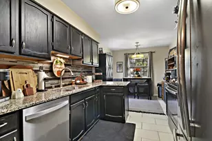 4129 81st Pl, Kenosha, WI 53142 - Photo 8