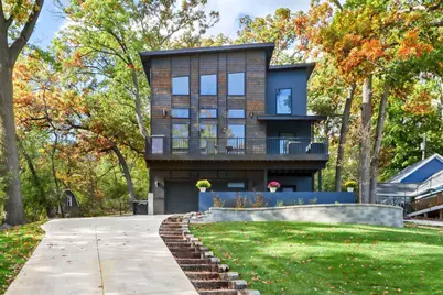 317  Crocus St, Delavan, WI 53191 - Photo 2