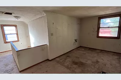 821 N Washington St, Janesville, WI 53548 - Photo 12