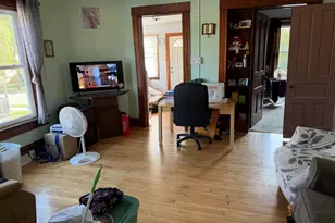 550 W Chestnut St, Port Washington, WI 53074 - Photo 8