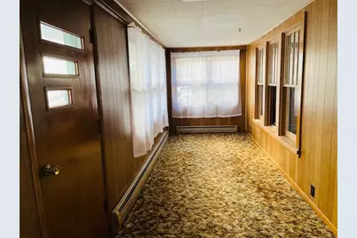 2152  Roosevelt Ave, Two Rivers, WI 54241 - Photo 8