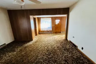 2152 Roosevelt Ave, Two Rivers, WI 54241 - Photo 4