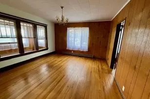 2152 Roosevelt Ave, Two Rivers, WI 54241 - Photo 10