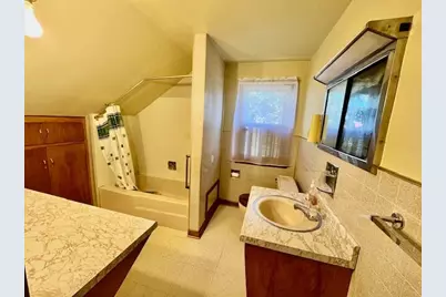 2152  Roosevelt Ave, Two Rivers, WI 54241 - Photo 12