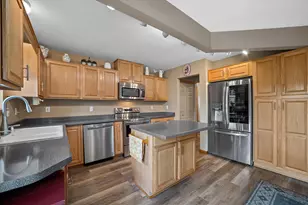 9740 W Darnel Ave, Milwaukee, WI 53224 - Photo 30