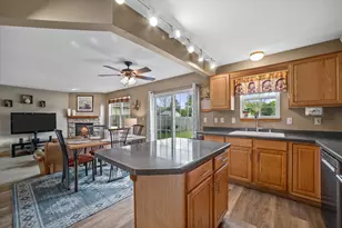 9740 W Darnel Ave, Milwaukee, WI 53224 - Photo 26