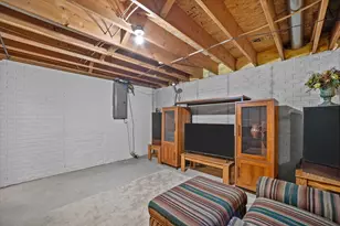 9740 W Darnel Ave, Milwaukee, WI 53224 - Photo 52