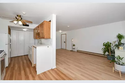 4050 W Rivers Edge Cir #1, Brown Deer, WI 53209 - Photo 12