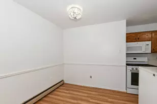 4050 W Rivers Edge Circle, Brown Deer, WI 53209 - Photo 10