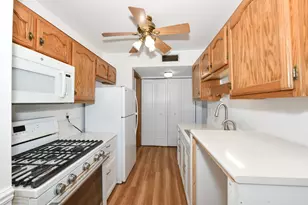 4050 W Rivers Edge Circle, Brown Deer, WI 53209 - Photo 16