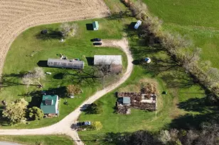 44467 Dakota Valley Dr, Dakota, MN 55925 - Photo 6