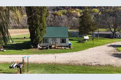 44467  Dakota Valley Dr, Dakota, MN 55925 - Photo 8