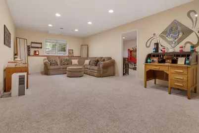 18710  Follett Dr, Brookfield, WI 53045 - Photo 26