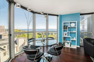 1660 N Prospect Ave, Milwaukee, WI 53202 - Photo 4