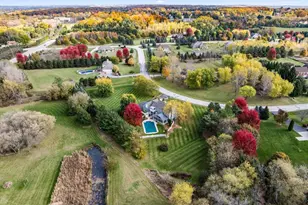 1641 Prairie Ln, Richfield, WI 53033 - Photo 2