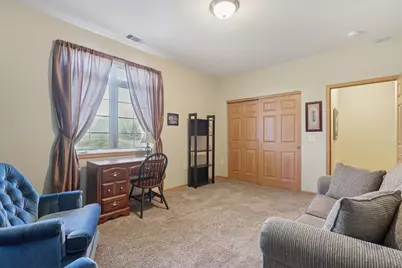 1275  Shadowood Cir #110, West Bend, WI 53095 - Photo 16